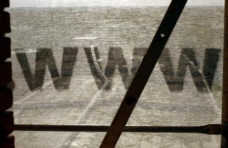 Redirigir Drupal a no www a través de settings.php